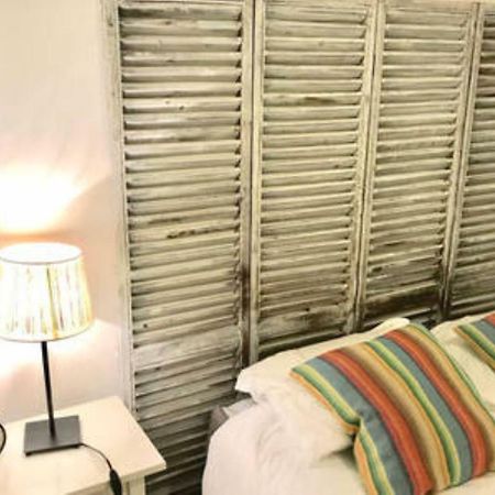 Flat In Historic Neighbourhood Apartment Lisbon Luaran gambar
